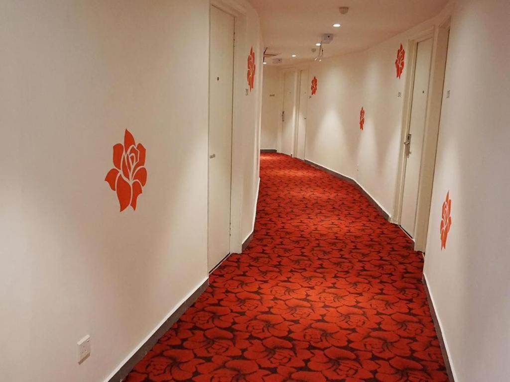 Riverine Garden Hotel Chukai Экстерьер фото
