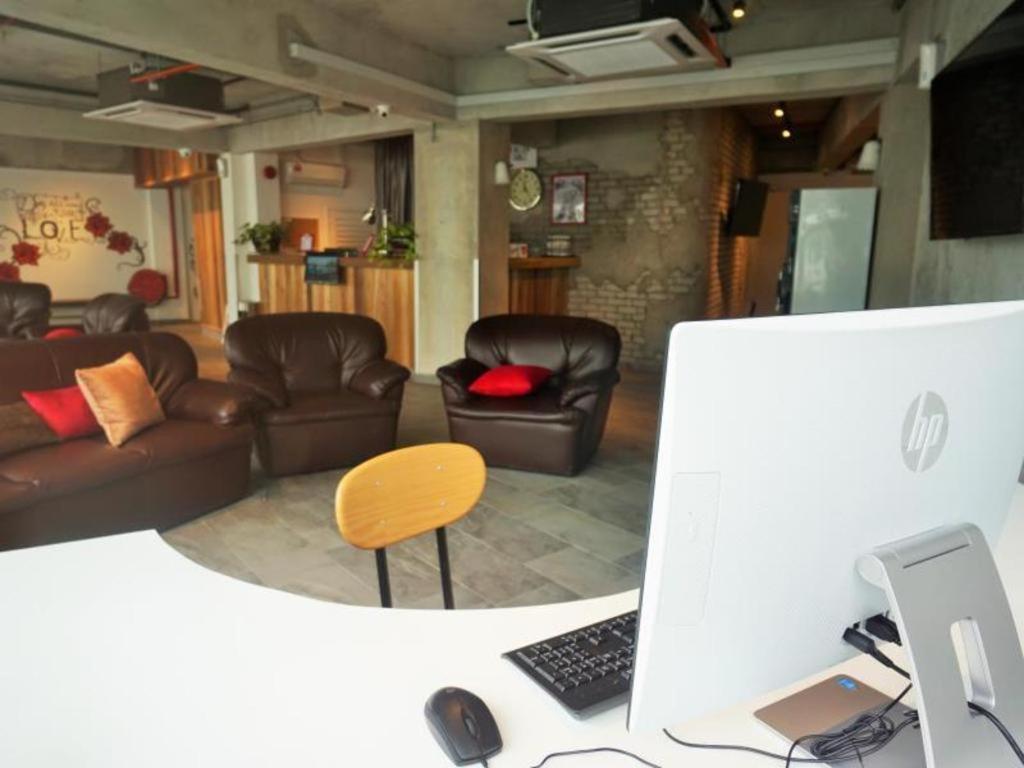 Riverine Garden Hotel Chukai Экстерьер фото